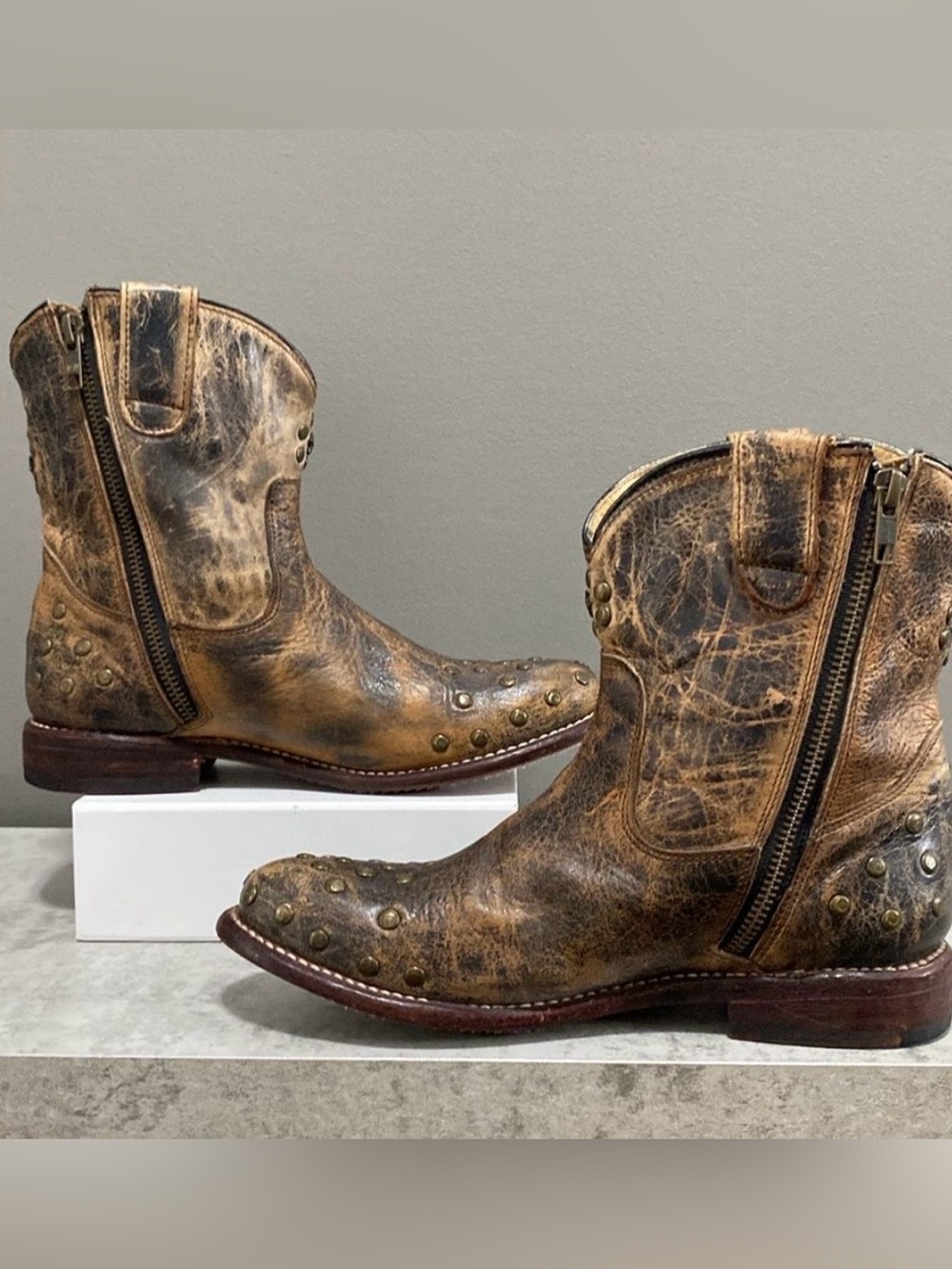 BED STU Cobbler Series Starling Studded Leather Boots Brown 6.5
